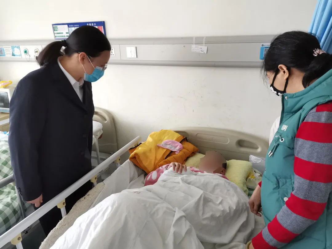 <藤检微第603期>英模事迹|黄洁华:初心不忘,忠诚履职勇担当