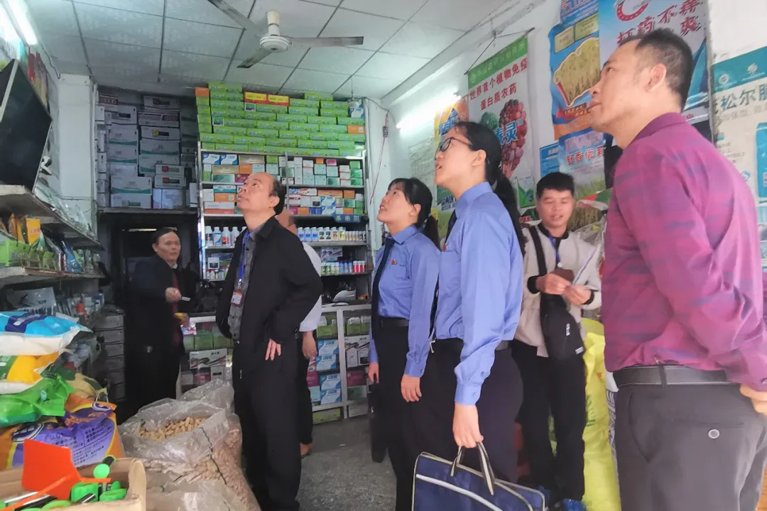 我为群众办实事|放心农资下乡,积极普法护春耕