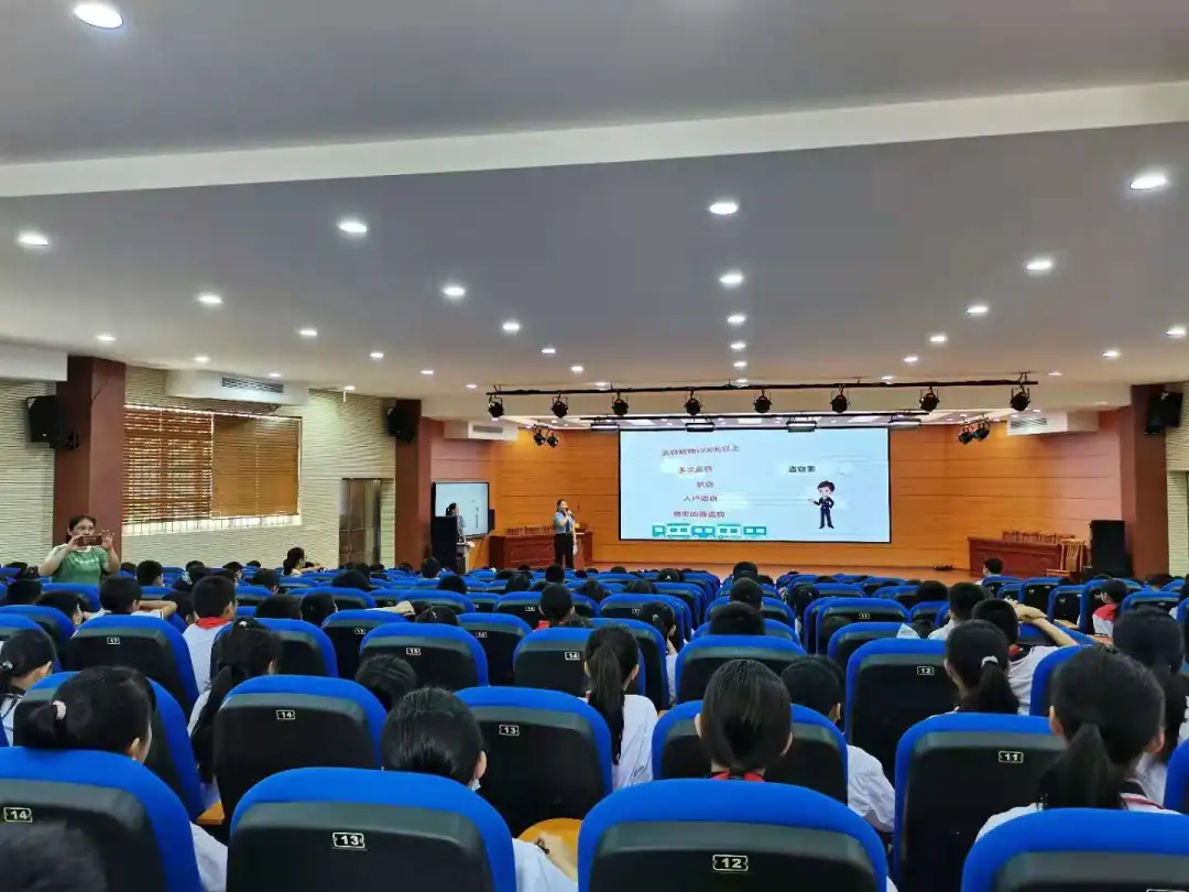 我为群众办实事|“童心向党,检爱同行”——法治进校园之潭津中心校站