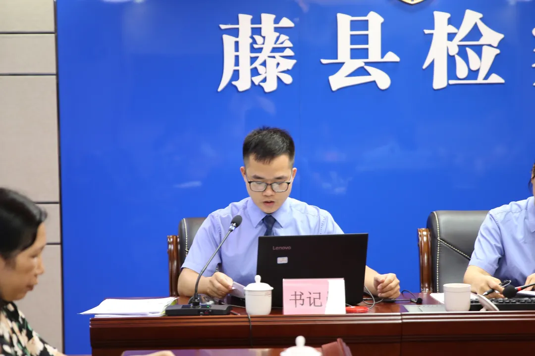 <藤检微第648期>青年正当时|农政朝:屡创佳绩,笔下生花的“业务标兵”