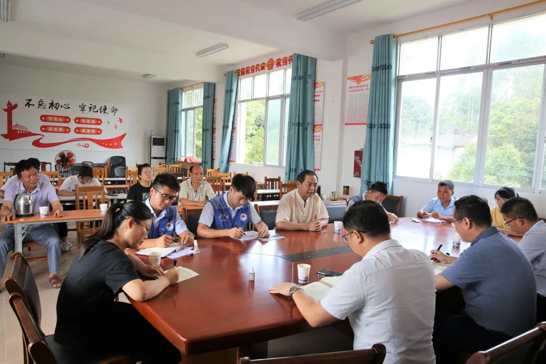 <藤检微第638期>我为群众办实事|藤县检察院持续开展“双联系”“双报到”活动 助力乡村振兴