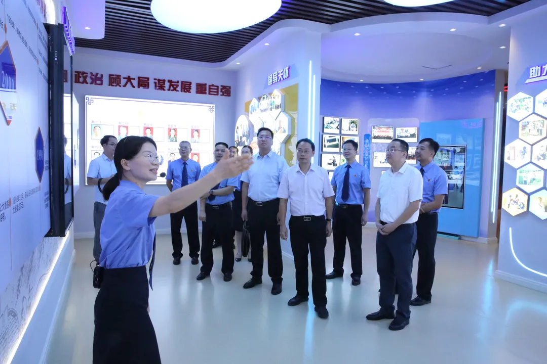 <藤检微第651期>梧州市检察院主要领导带队到藤县检察院调研指导工作