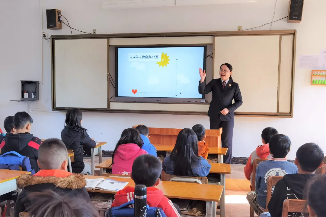 <藤检微第713期>亮“监督”之剑 铲毒之顽疾 扬法之正气——藤县人民检察院2021年度开展禁毒工作纪实