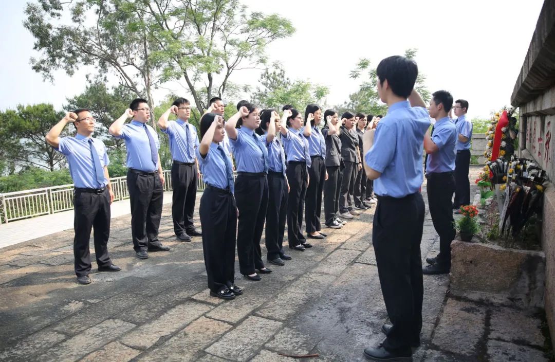 <藤检微第762期>五四精神 传承有我——藤县检察院青年庆祝建团100周年