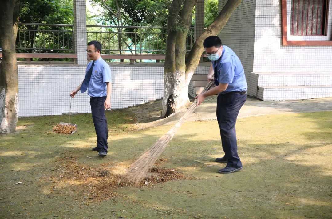 <藤检微第762期>五四精神 传承有我——藤县检察院青年庆祝建团100周年