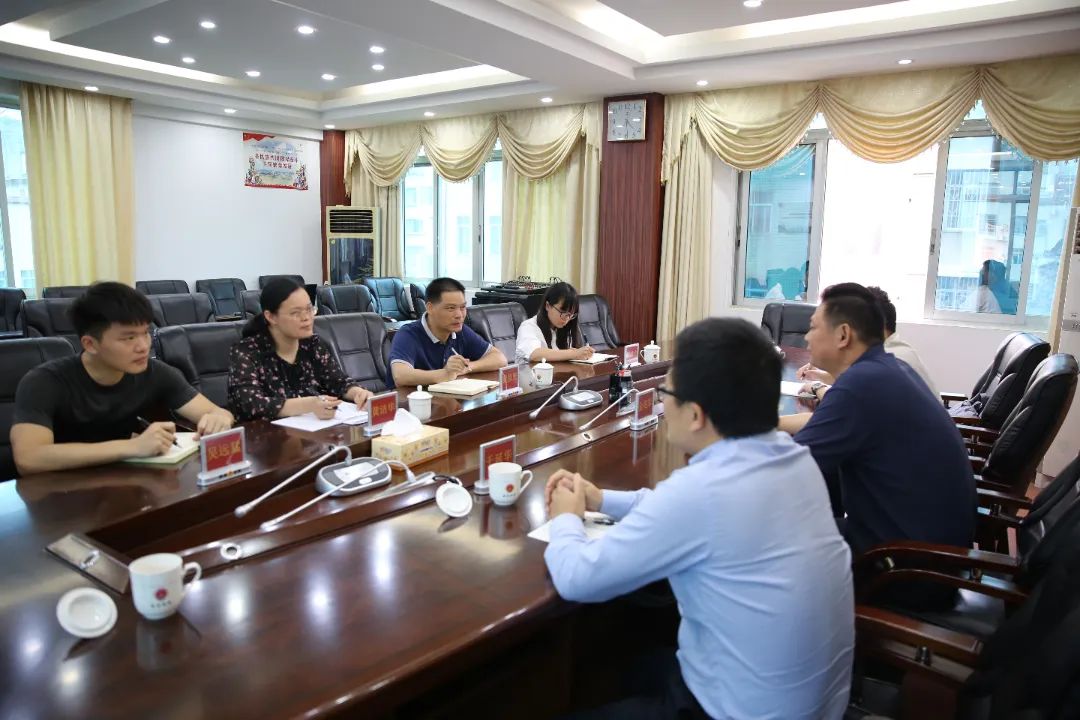 <藤检微第770期>梧州市检察院党组成员、副检察长金兆军到藤县检察院调研