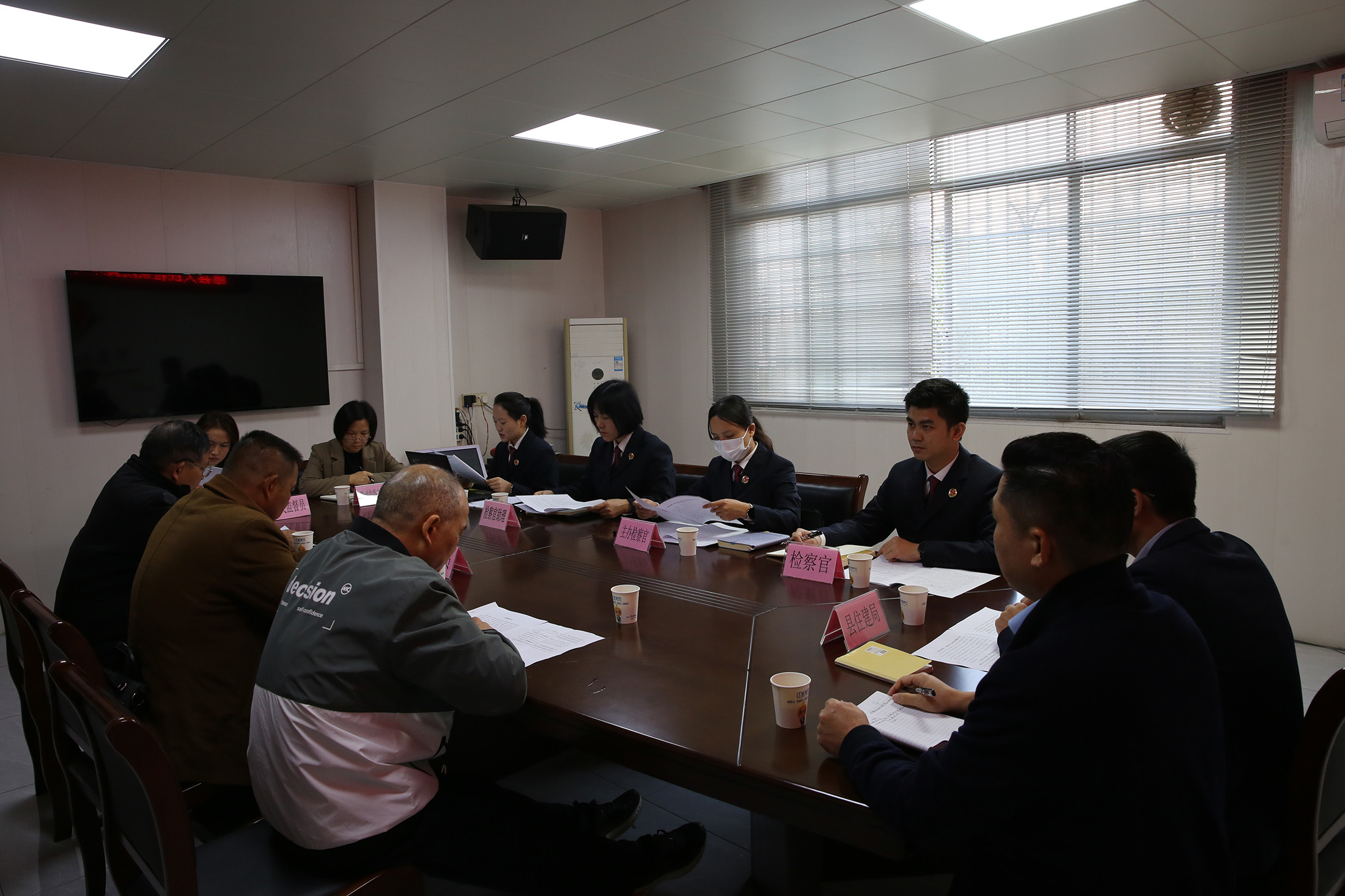 2025年12月9日,在藤县古龙镇商会召开的公益诉讼公开听证会上,八角种植户代表由衷说道.JPG
